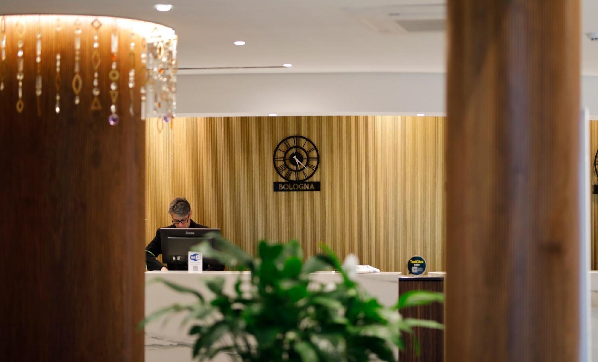 The Sydney Hotel Bolonya Dış mekan fotoğraf
