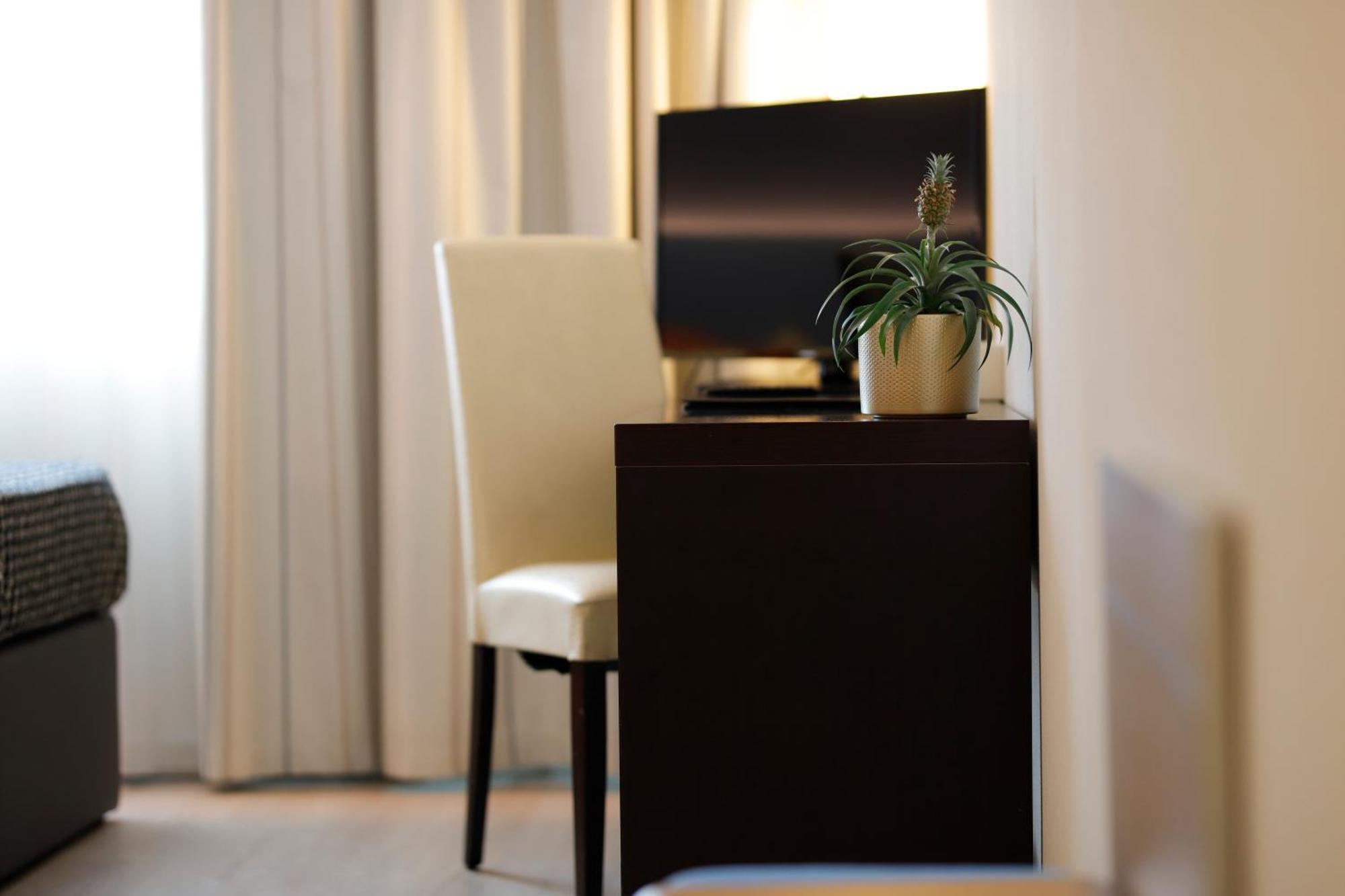 The Sydney Hotel Bolonya Dış mekan fotoğraf
