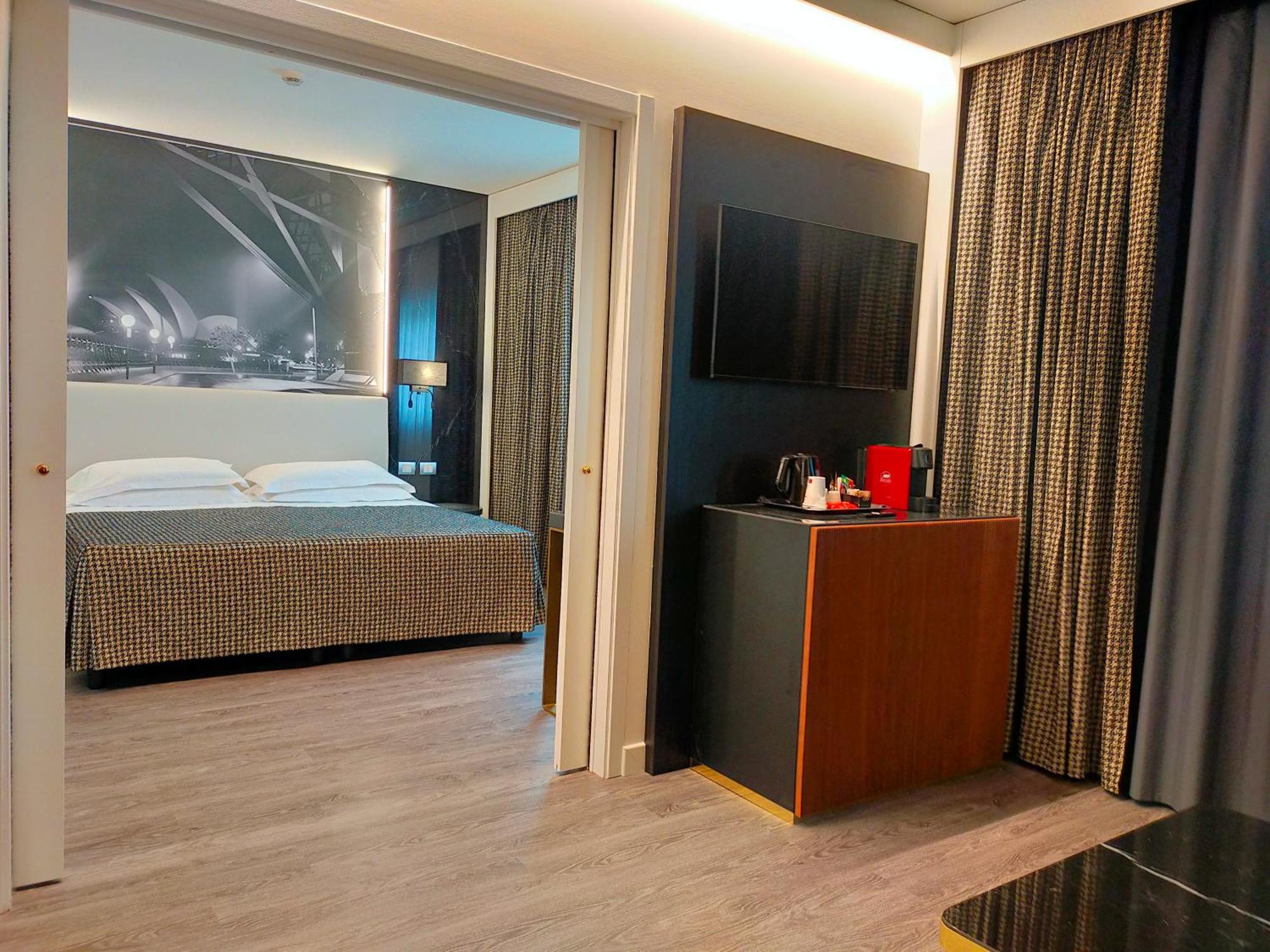 The Sydney Hotel Bolonya Dış mekan fotoğraf